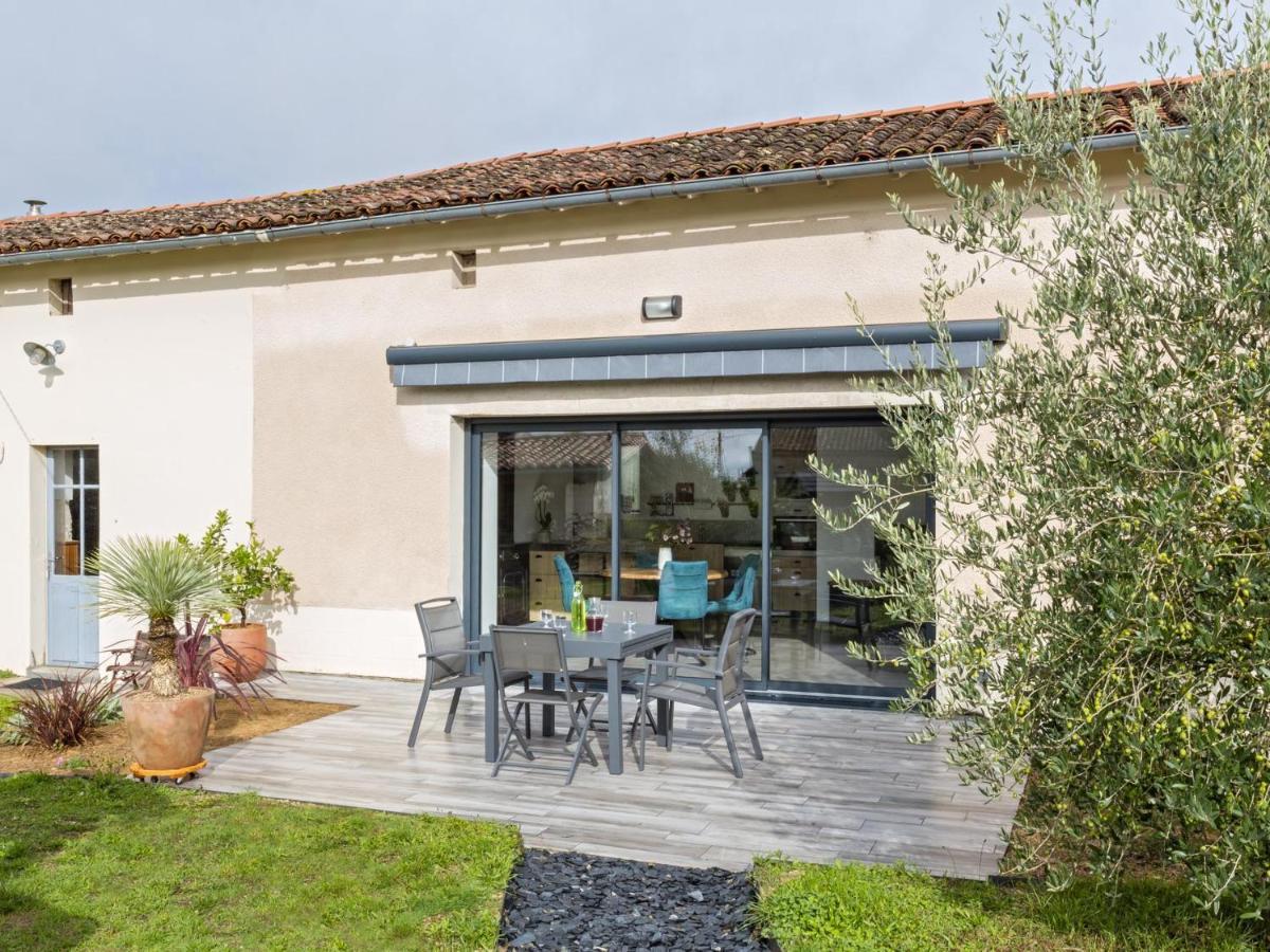 La Marceline Gite Confort Et Nature Chef-Boutonne Buitenkant foto